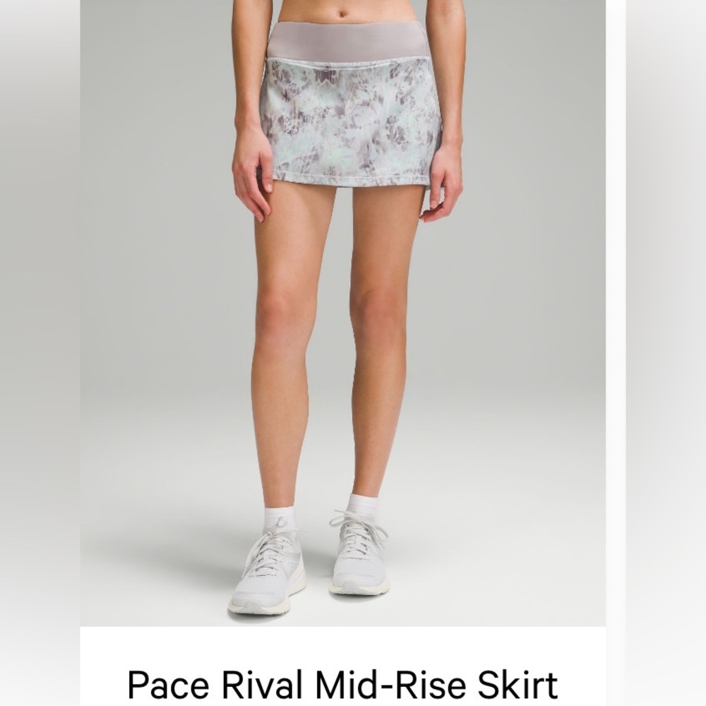 Lululemon skirt with shorts